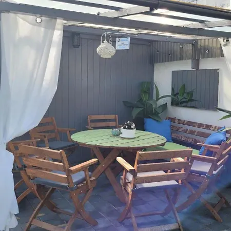 홈스테이 U Gosi *